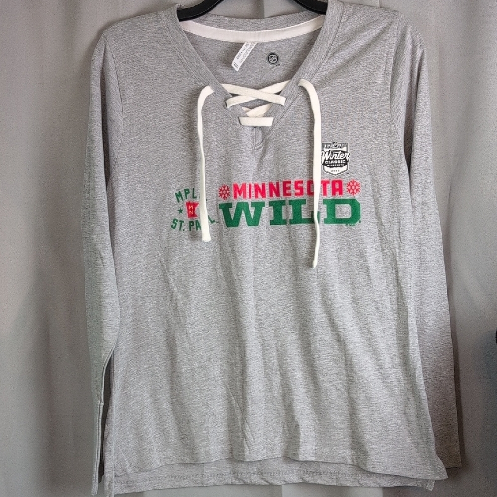 NHL Gray and Red Long Sleeve Tee